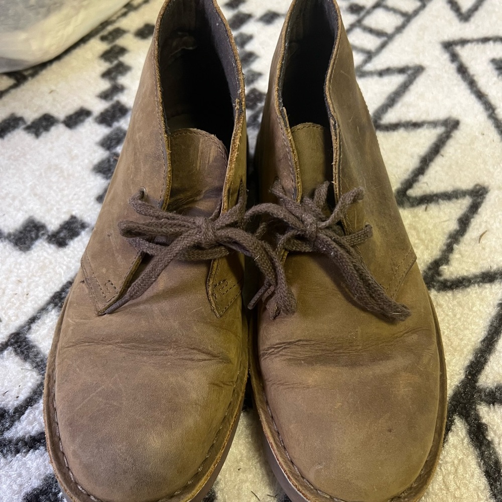 ✨Clarks✨